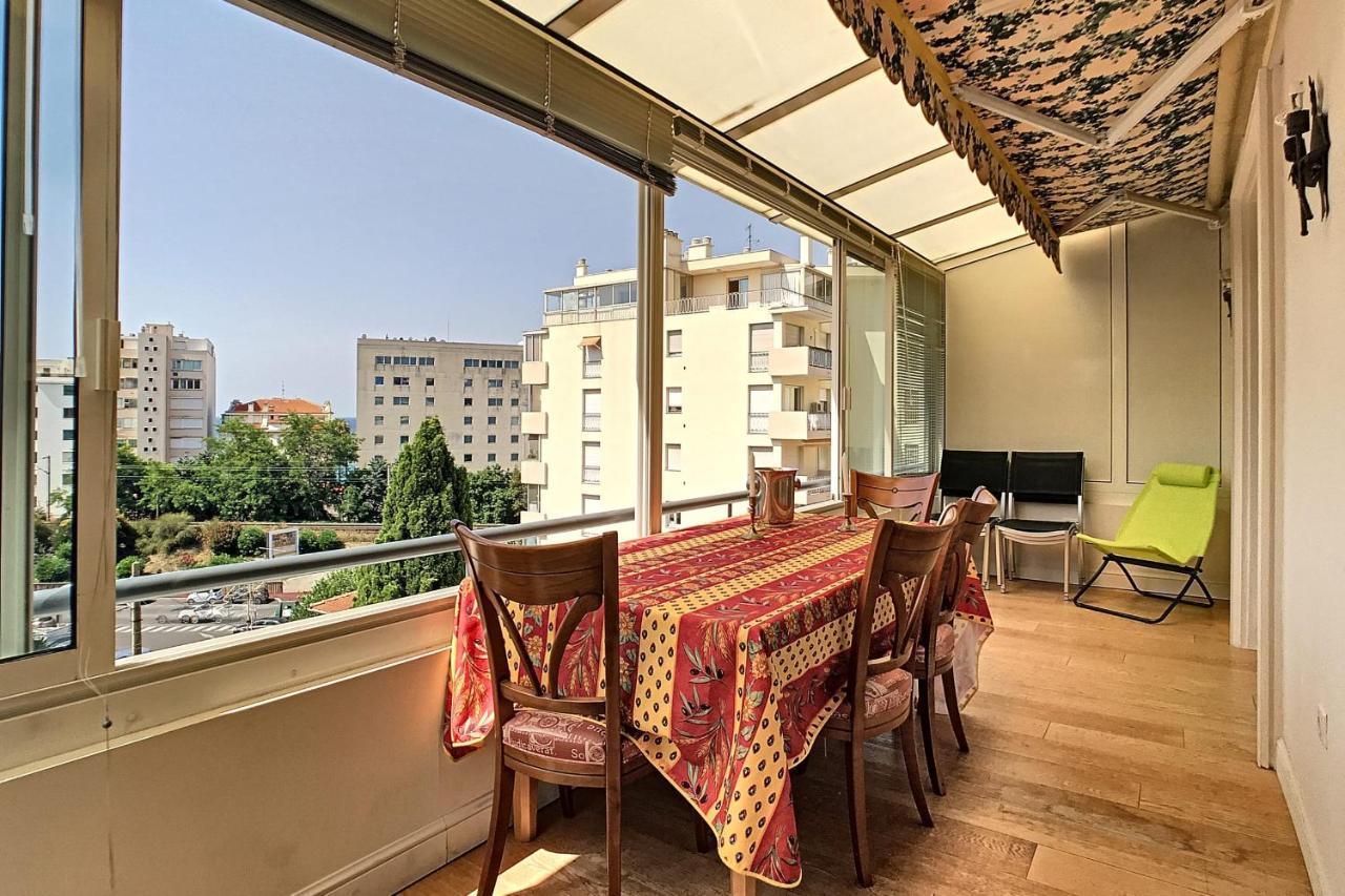 Beautiful 3 With Air-conditioned Loggia Close To The Croiset
