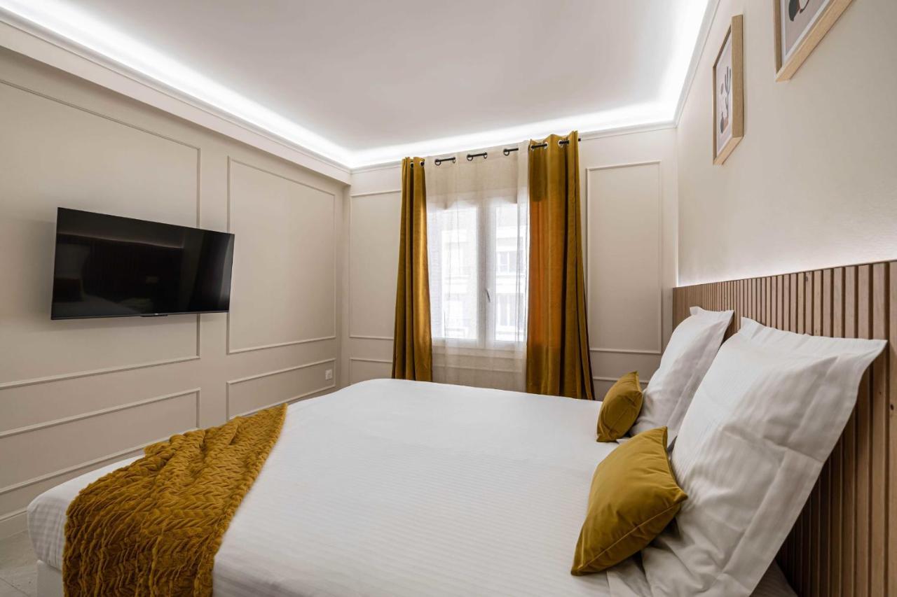 Beautiful Haussmannian - South Balcony * Cannes
