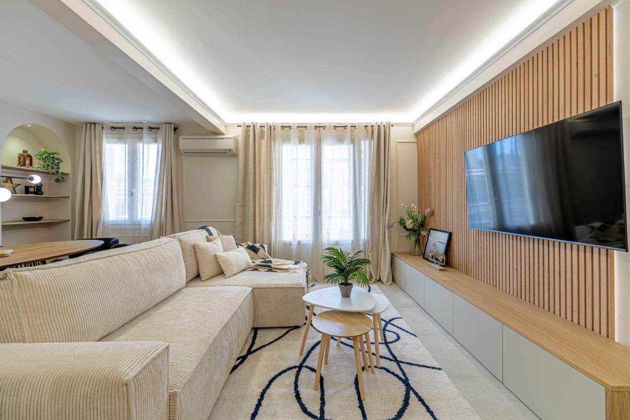 Beautiful Haussmannian - South Balcony Cannes