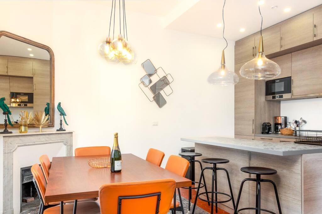 Luxury 3 Bd Aptment With Sea View Apartment *