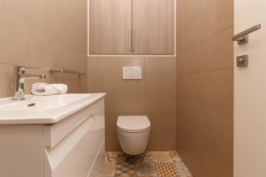 Luxury 3 Bd Aptment With Sea View Apartment Cannes