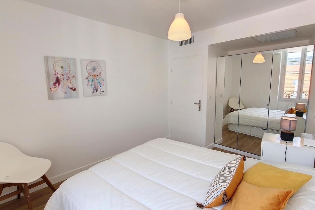 Apartment Henri Camille Real Estate - Bambou- One Bedroom Center Cannes