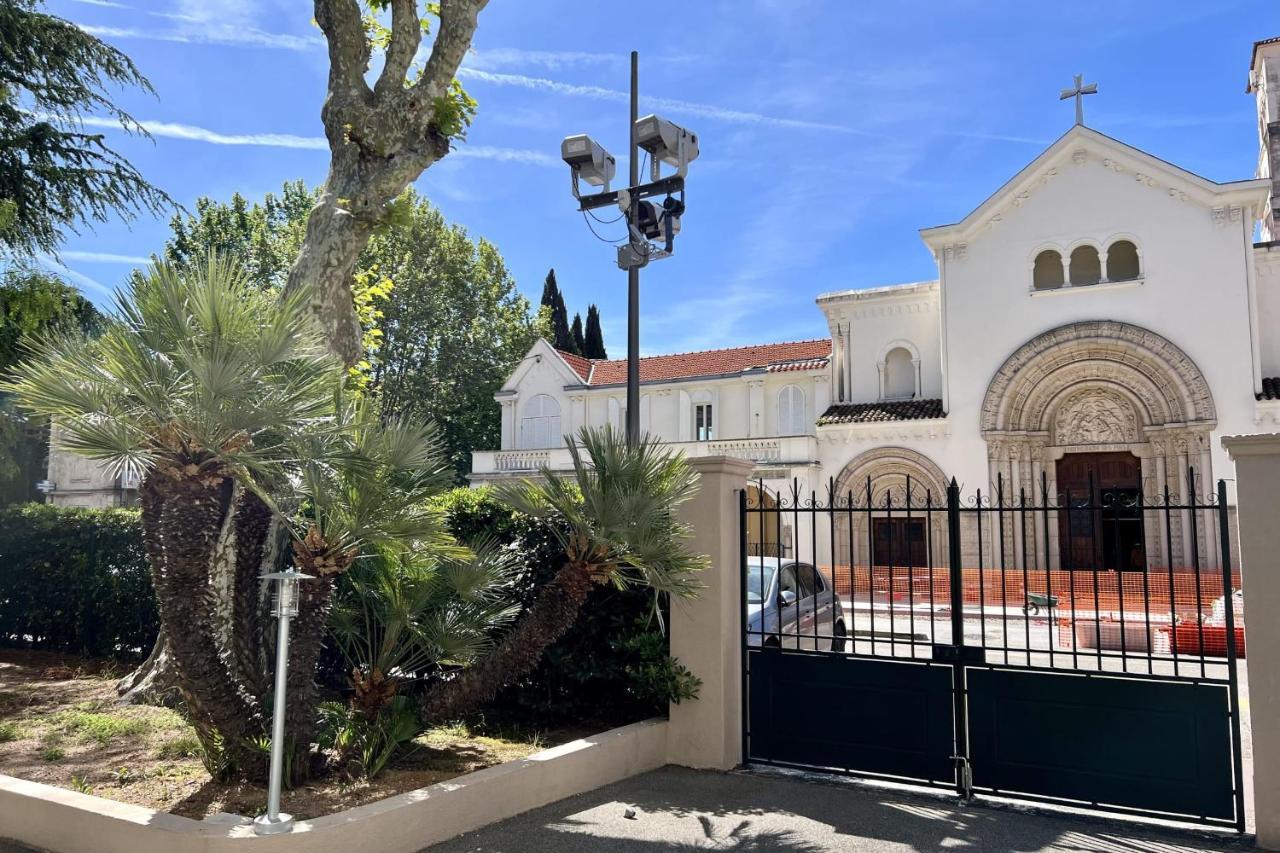 Beautiful Flat With Terrace Near Croisette Apartment Cannes