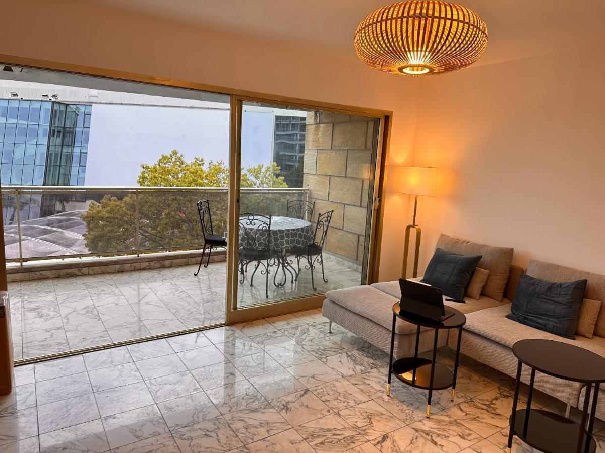 No.6 La Croisette Apartment Cannes