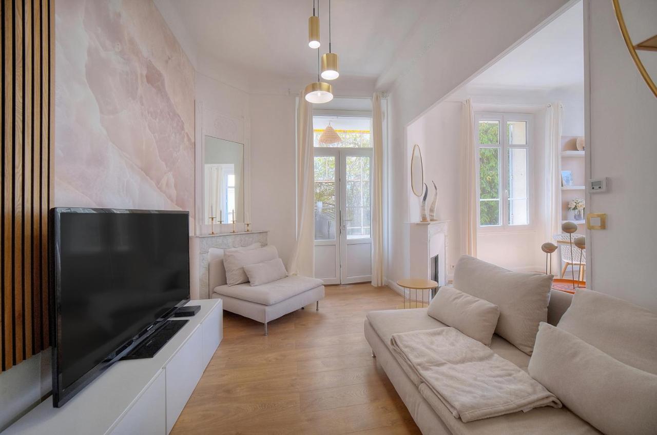 Rez De Jardin 3 Pieces Centre Apartment *
