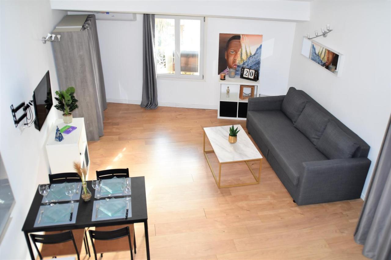 Grand Studio-mezzanine-centre Apartment *