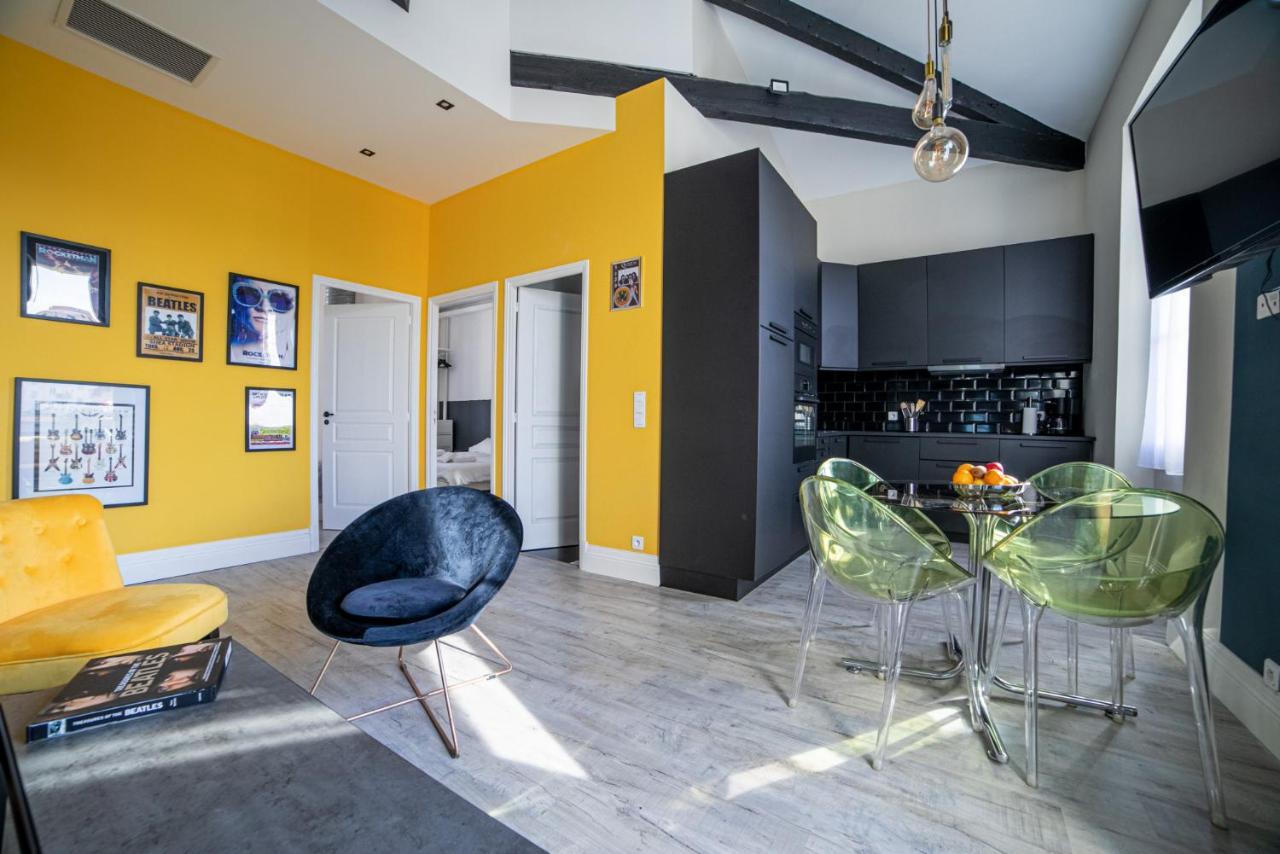 The Loft - Superb 2 Bedrooms On Floor With Terrace - 10min To Palais & Beach! * Cannes