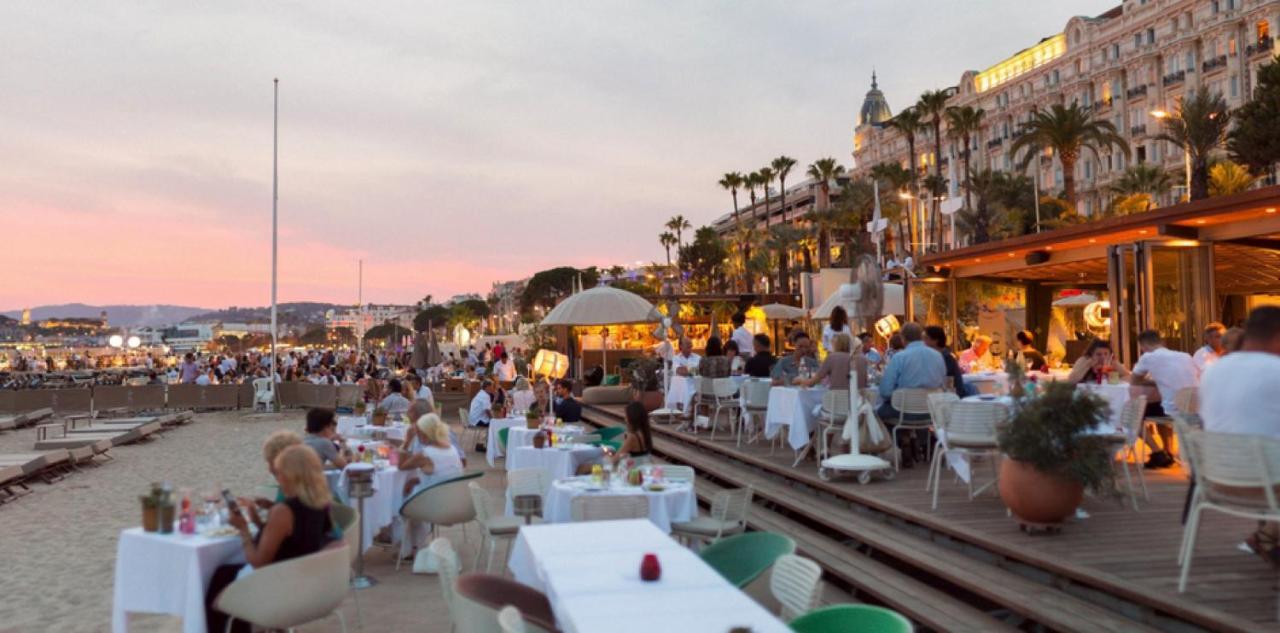 Appartement The Loft - Superb 2 Bedrooms On Floor With Terrace - 10min To Palais & Beach!