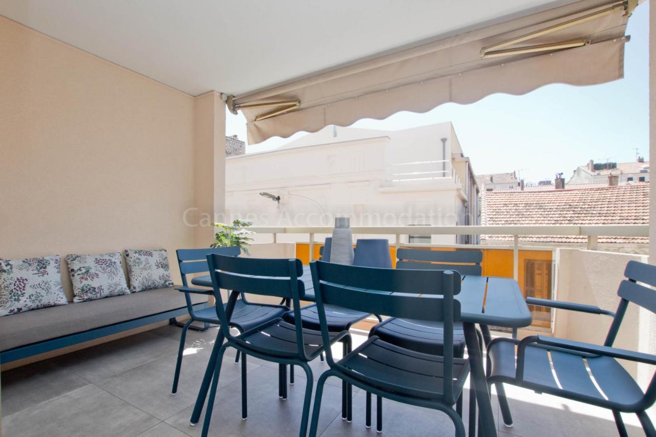 Blue Bay Apartment *