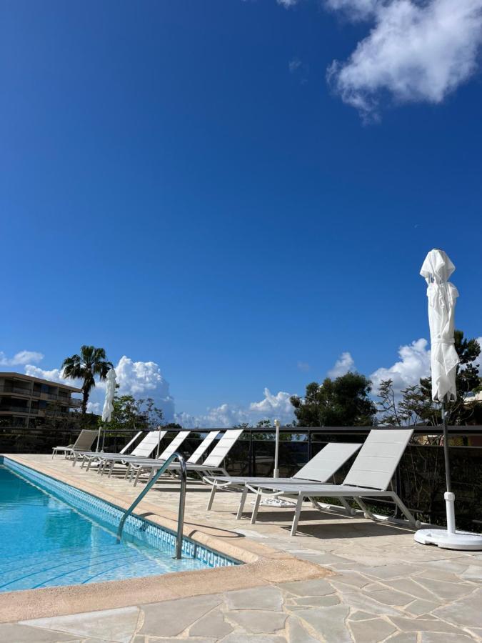 Superbe Studio Avec Terrasse, Vue Panoramique, Piscine, Parking Ferme Gratuit * Cannes