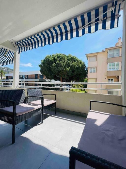 Apartment Centre Martinez, Beau F2 Avec Terrasse *