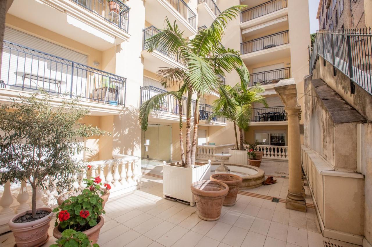 Luxueux 3p. Art Deco + Parking * Cannes