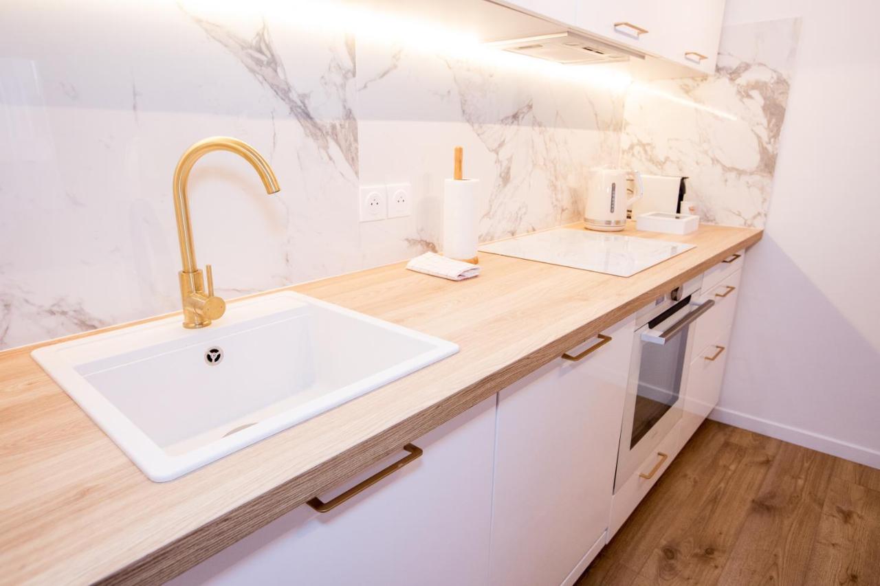 Luxueux 3p. Art Deco + Parking Appartement *