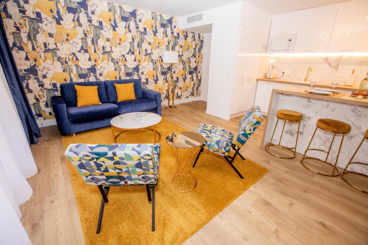 Luxueux 3p. Art Deco + Parking Appartement