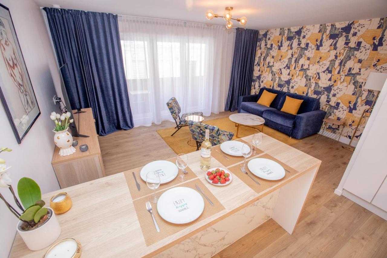 Appartement Luxueux 3p. Art Deco + Parking