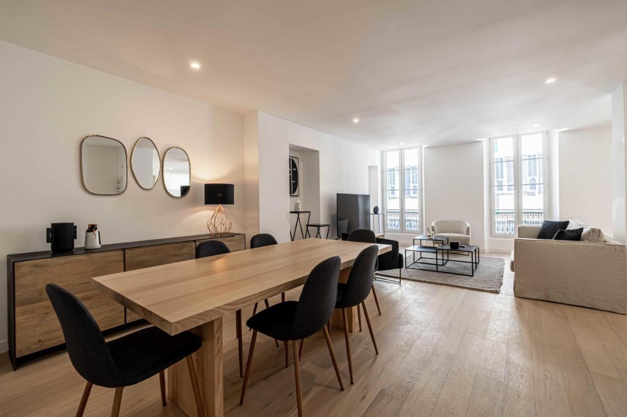 Superb 90m2 In The Heart Of Apartment *