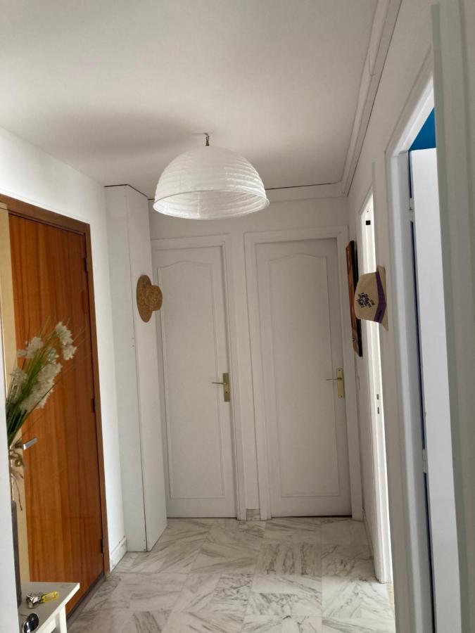 Proche Avec Grand Balcon Cannes