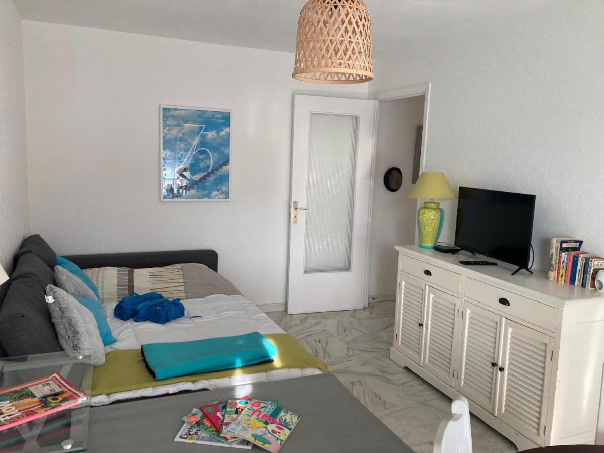 Proche Avec Grand Balcon * Cannes