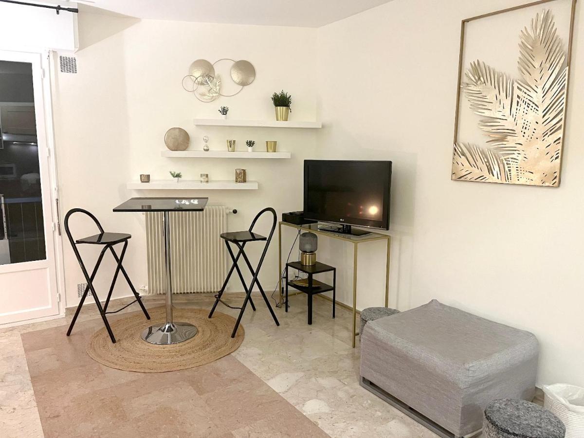 Au Coeur De Avec Balcon Et Parking * Cannes