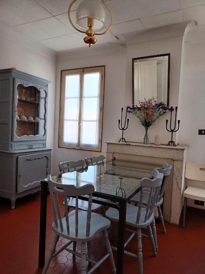 A Quelques Pas De La Mer, De La Croisette Et Du Palais Des Festivals Apartment *