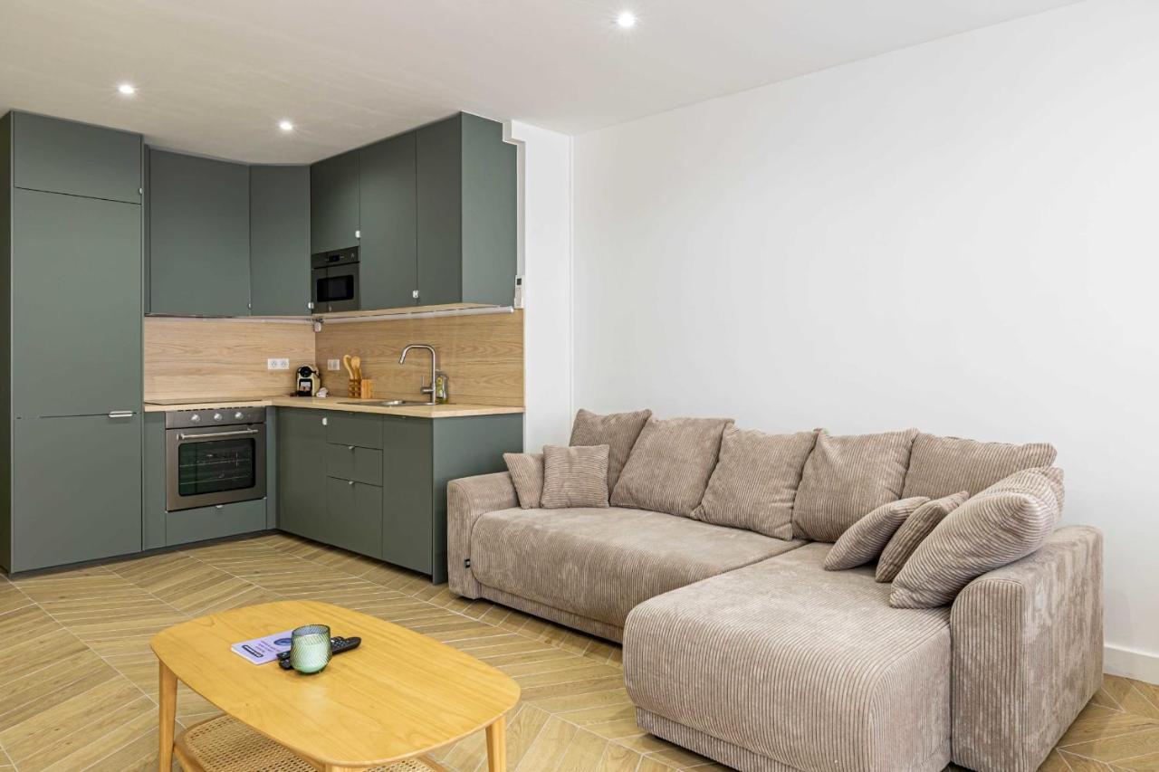 Cozy Renovated - Close To Martinez Apartment *
