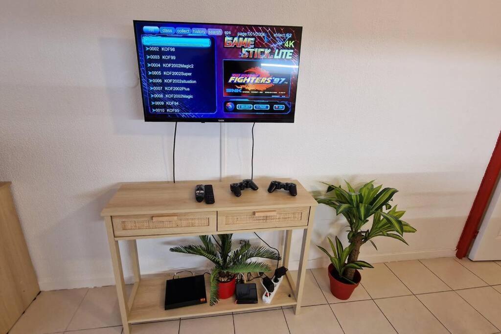 Magnifique Vue Parking Piscine Climatise Apartment