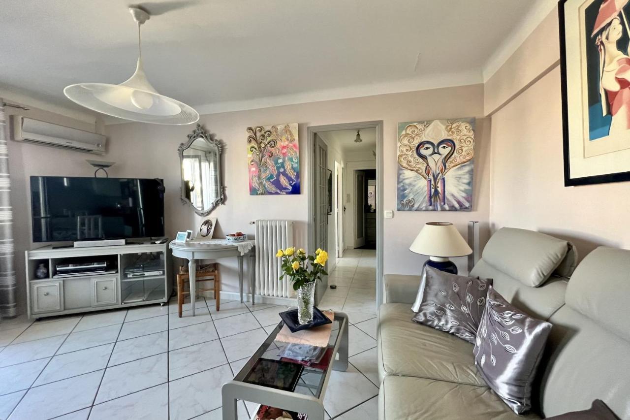 2 With Sea View Apartment Cannes