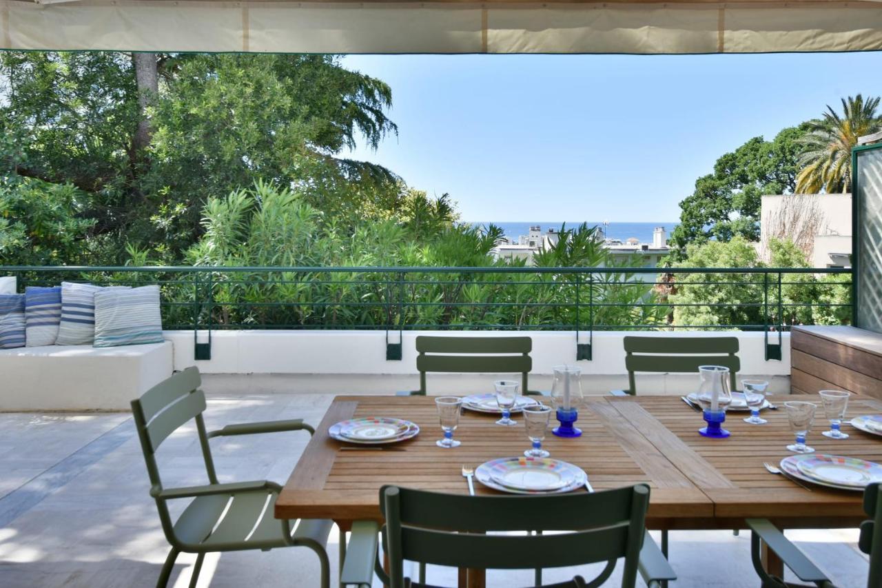Stunning 3-br With Large Terrace And Pool