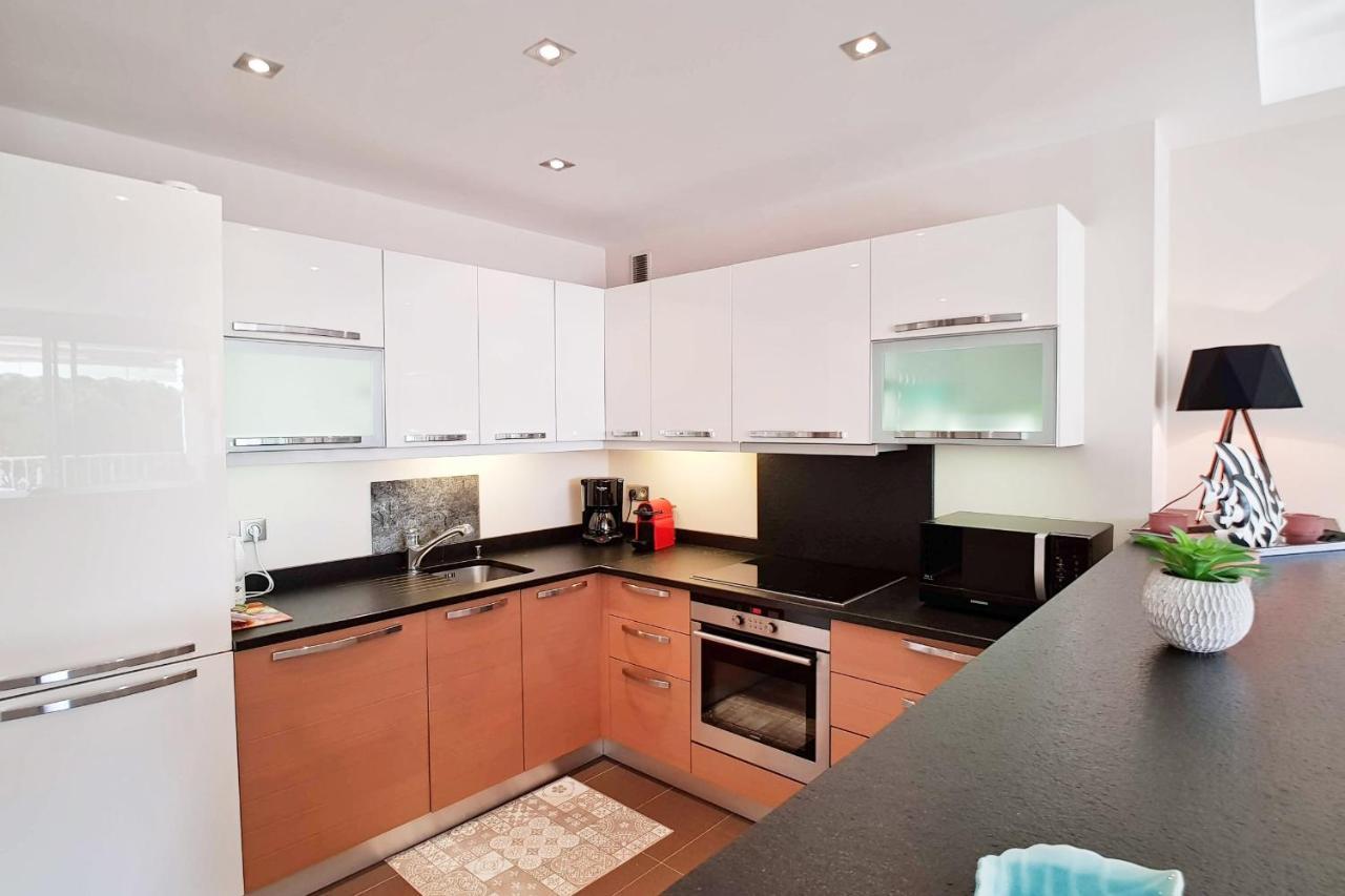 Apartment 4-room With Terrace & Sea View 5-minute Walk To The