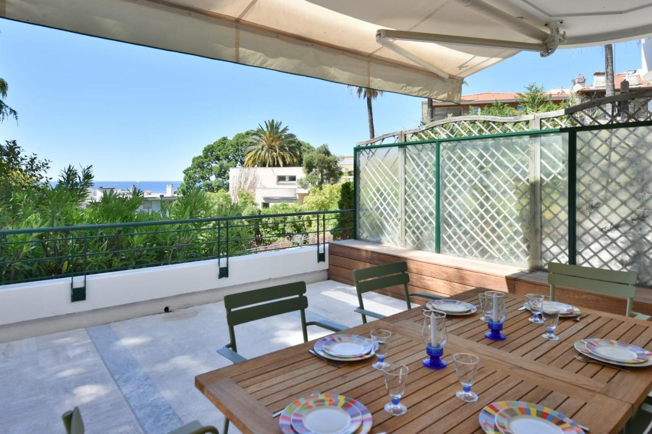 Stunning 3-br With Large Terrace And Pool Apartment Cannes
