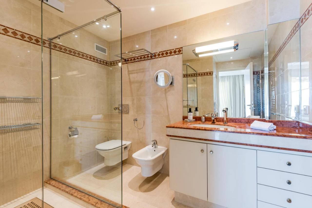 Buckingham & Lloyds - Appartement