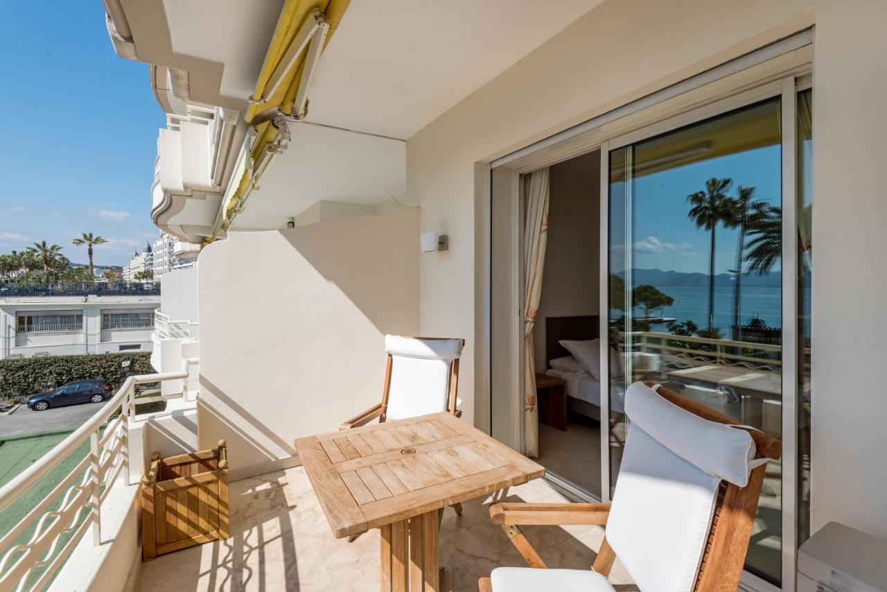 Buckingham & Lloyds - Appartement