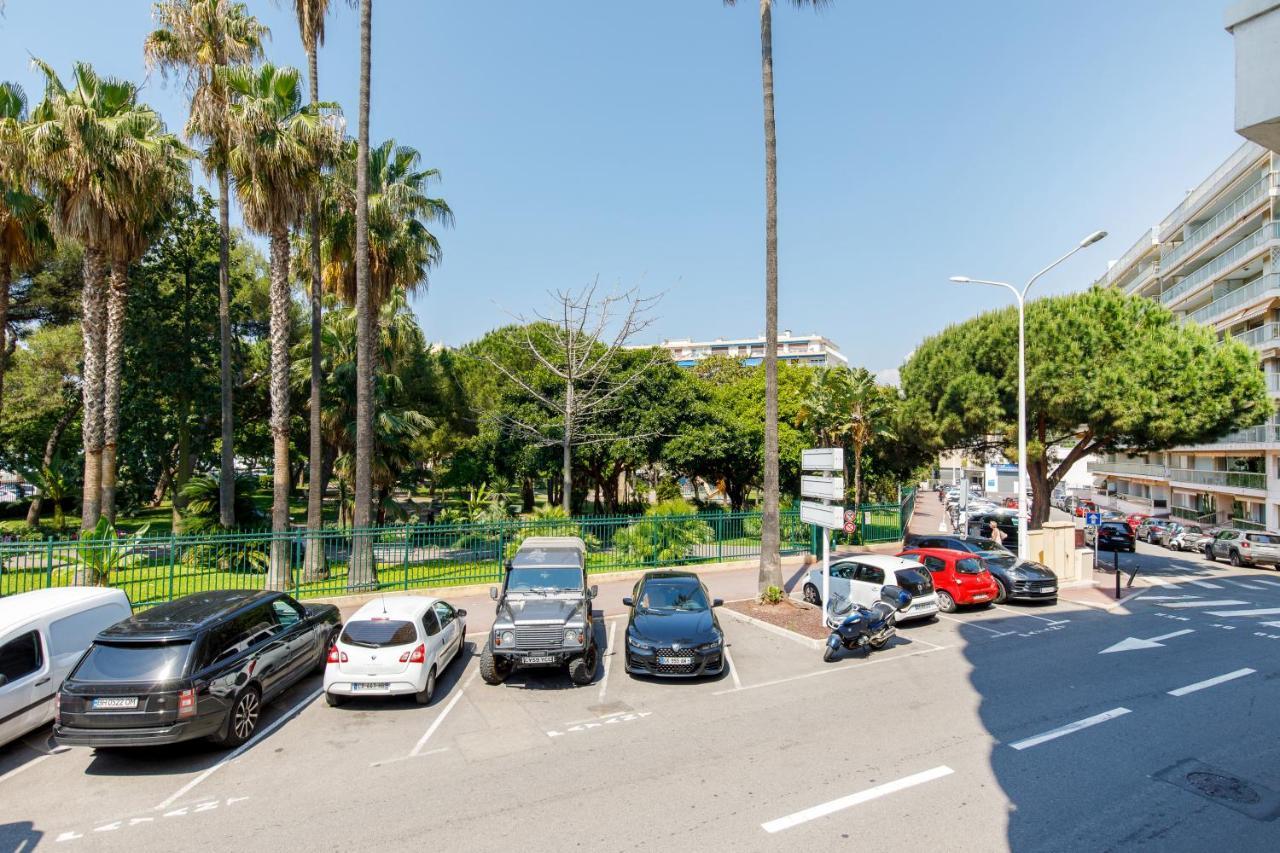 Les 3 Palmiers Yourhosthelper * Cannes