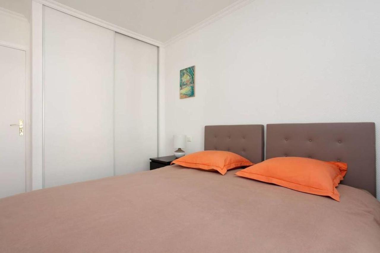 3-room With Terrace In Palm *