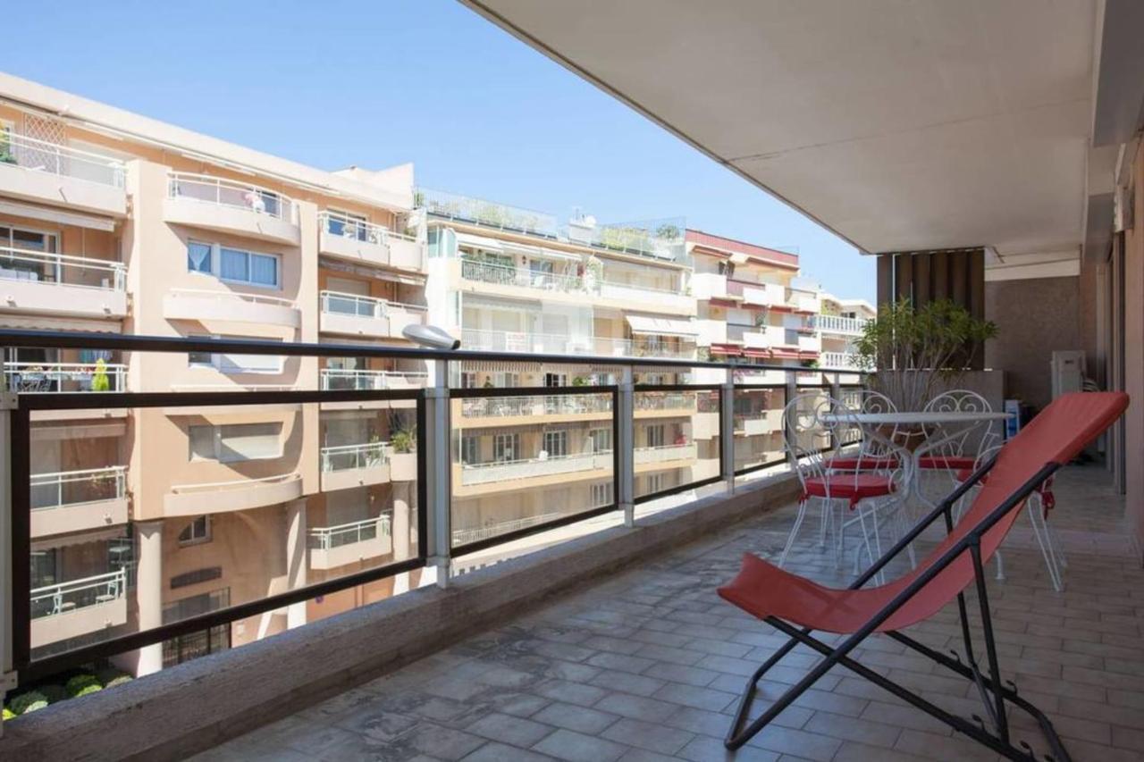 3-room With Terrace In Palm * Cannes