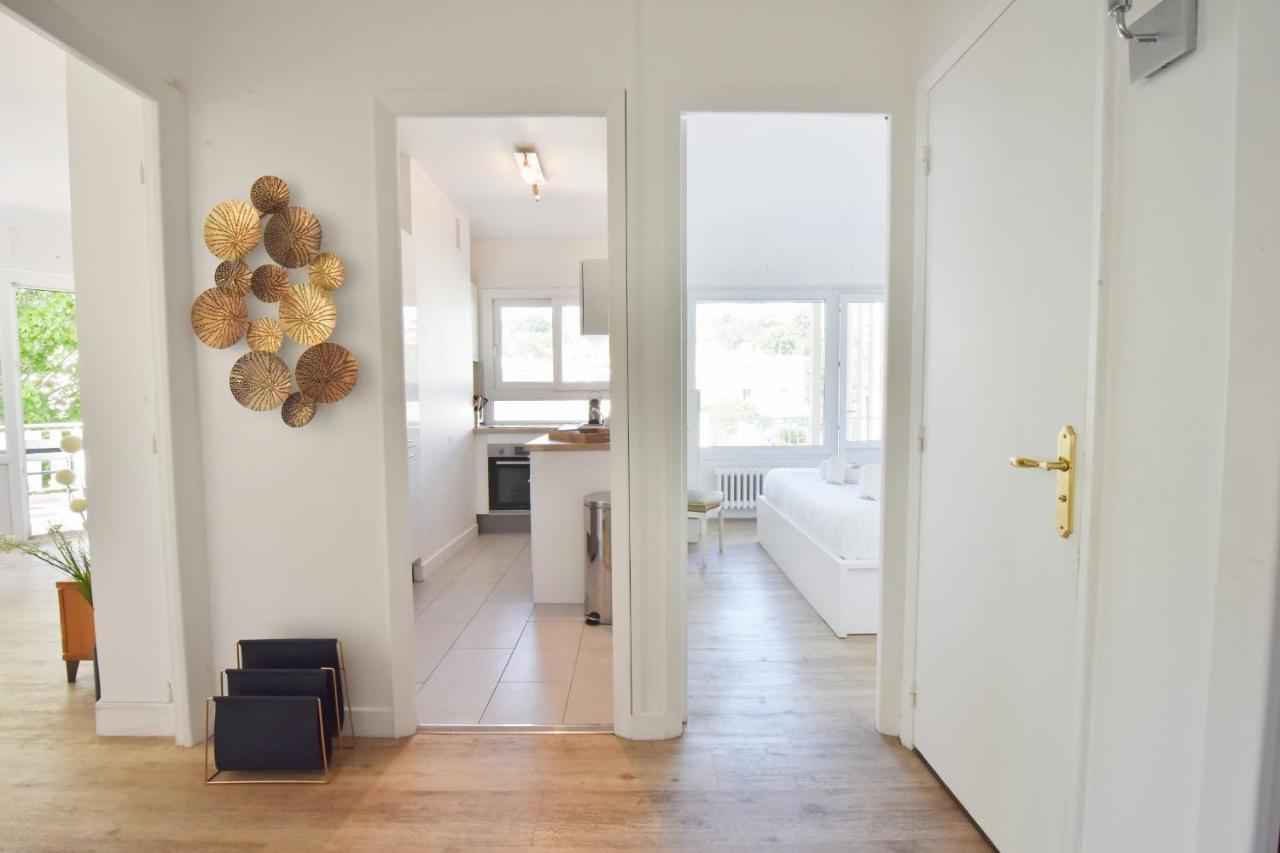 Cozy 2-br 6 Minutes From The Apartment