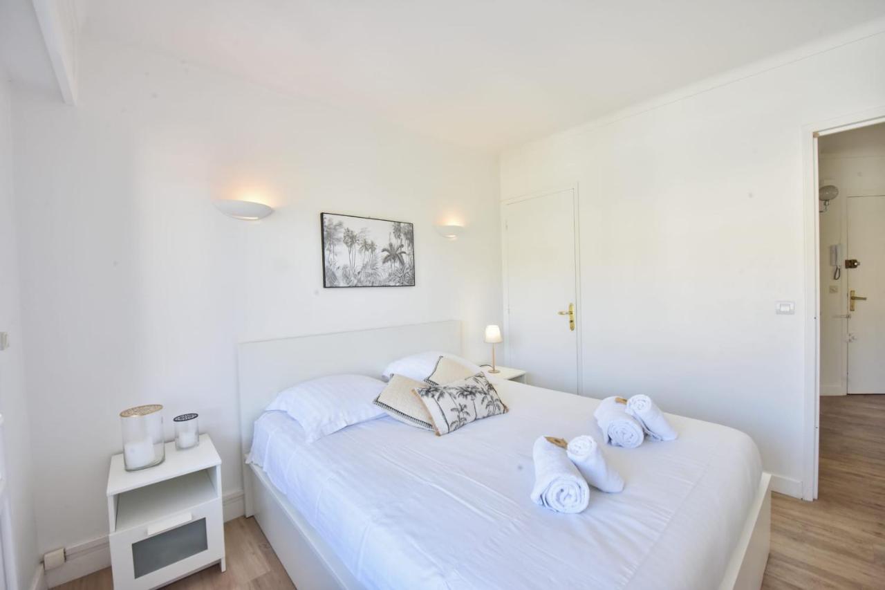 Cozy 2-br 6 Minutes From The Apartment Cannes