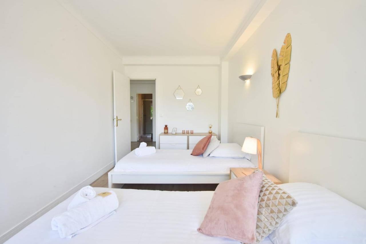 Apartment Cozy 2-br 6 Minutes From The *