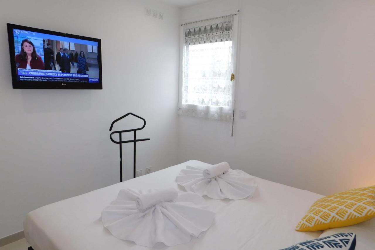 Spacious 2-bedroom In Egee With Parking And Air Conditi Cannes