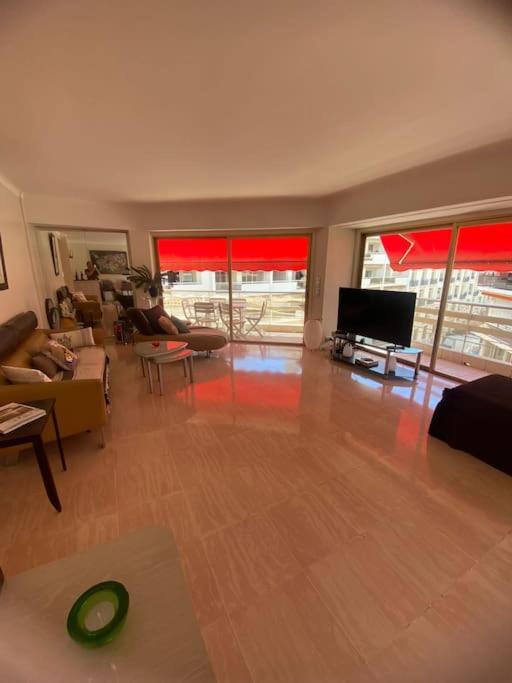 Paca - 17r - T3 Spacieux Apartment Cannes