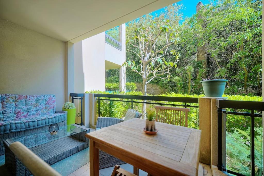 Apartment Parc Aiguebel -apprt Avec Terrasse Arboree & Box Ferme- Piscines/tennis -