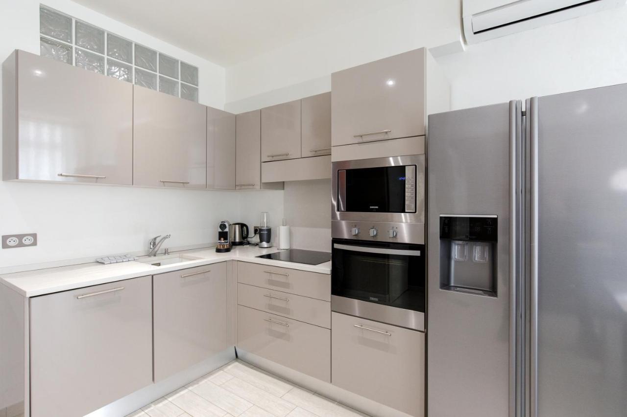 Beautiful 3 Room-flat Near Palais