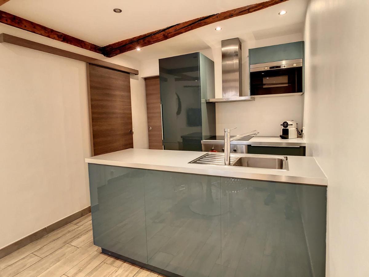 1 Bedroom Forville, 4 Min Palais,plages,croisette Appartement