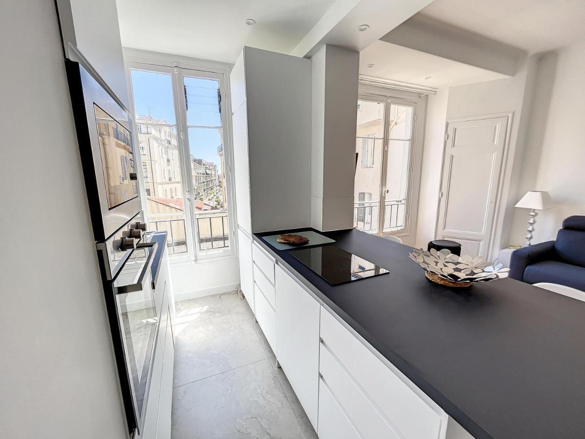 Apartment 1 Bedroom Palais Hoche 5 Mins From The Croisette Riviera 226 Cannes