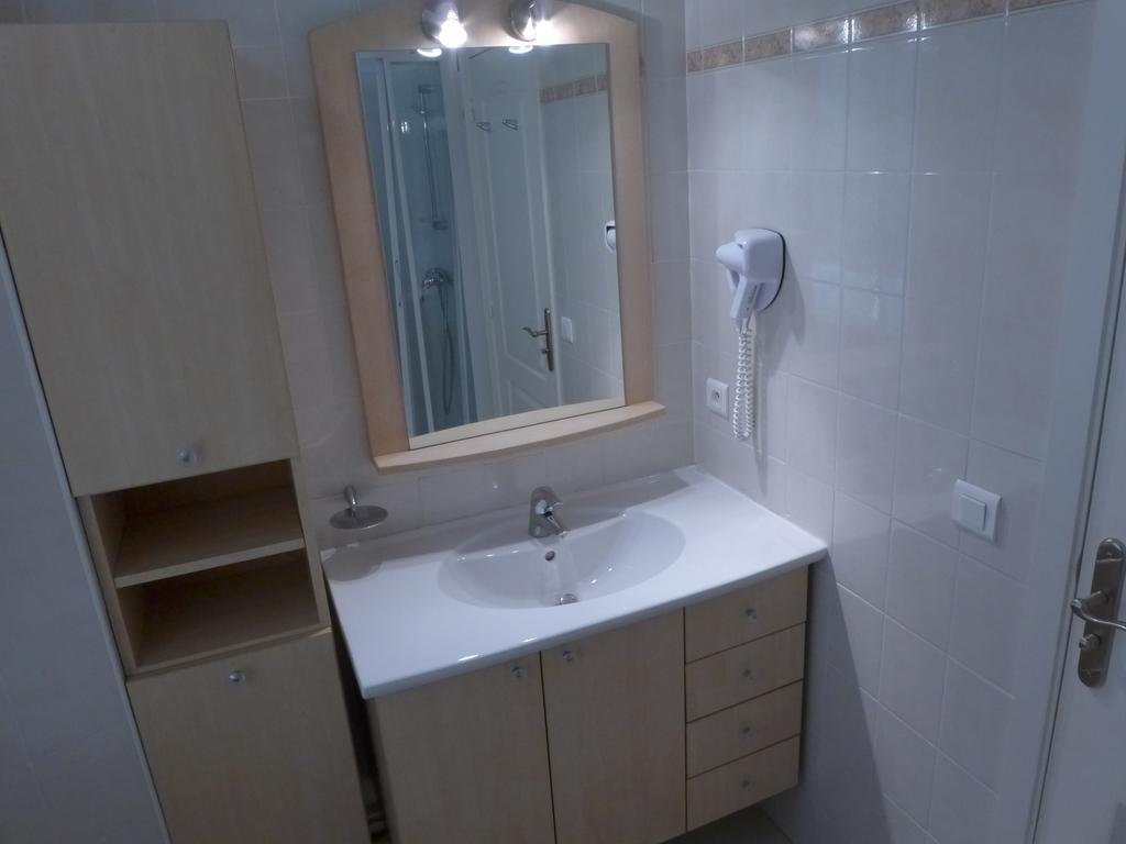 1 Bedroom Etats Unis-croisette 50 Meters From The Croisette 250 * Cannes