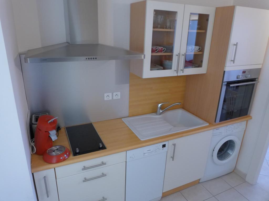 Apartment 1 Bedroom Etats Unis-croisette 50 Meters From The Croisette 250 Cannes
