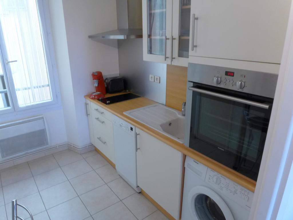 1 Bedroom Etats Unis-croisette 50 Meters From The Croisette 250 Apartment Cannes