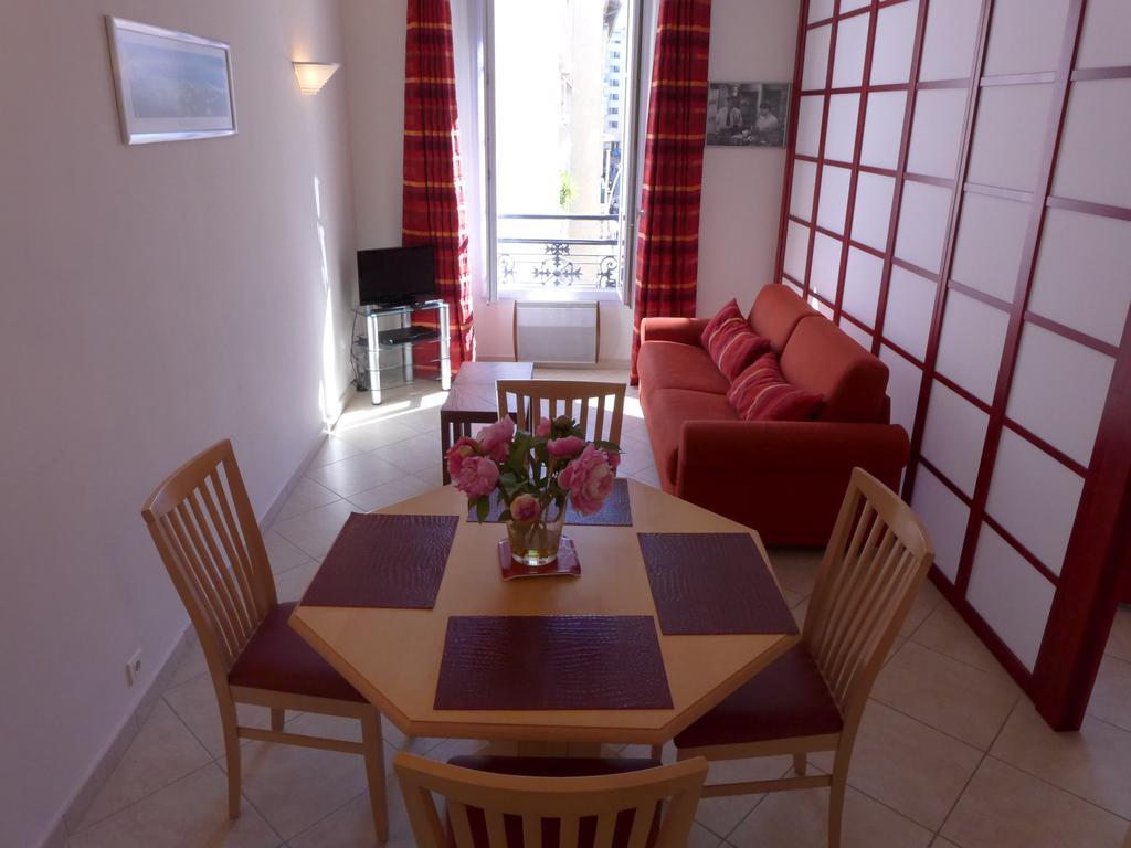 1 Bedroom Etats Unis-croisette 50 Meters From The Croisette 250 Cannes
