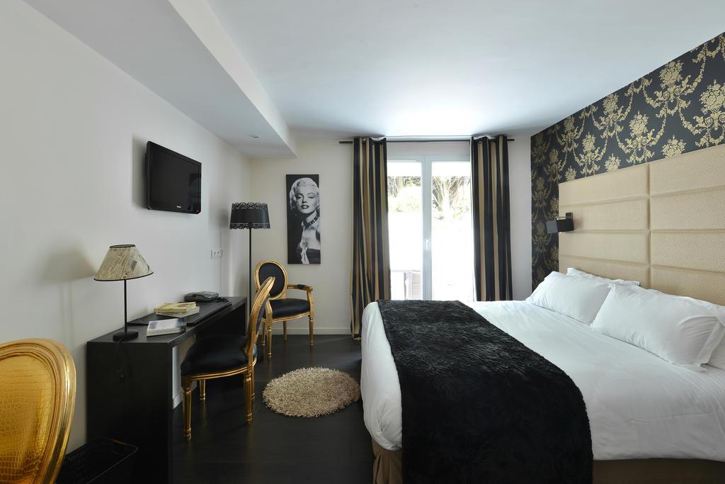 La Hotel