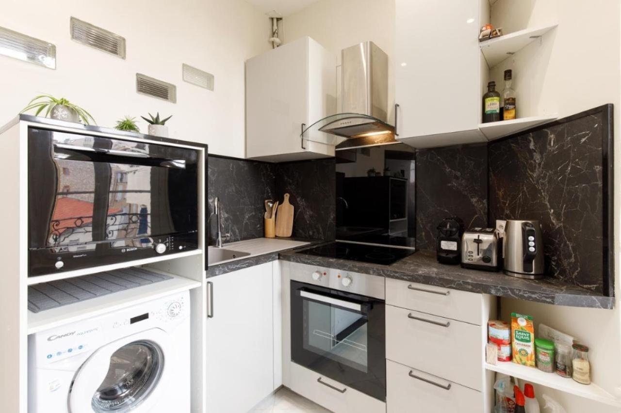 Bright And Elegant Renovated Two - Near Suquet